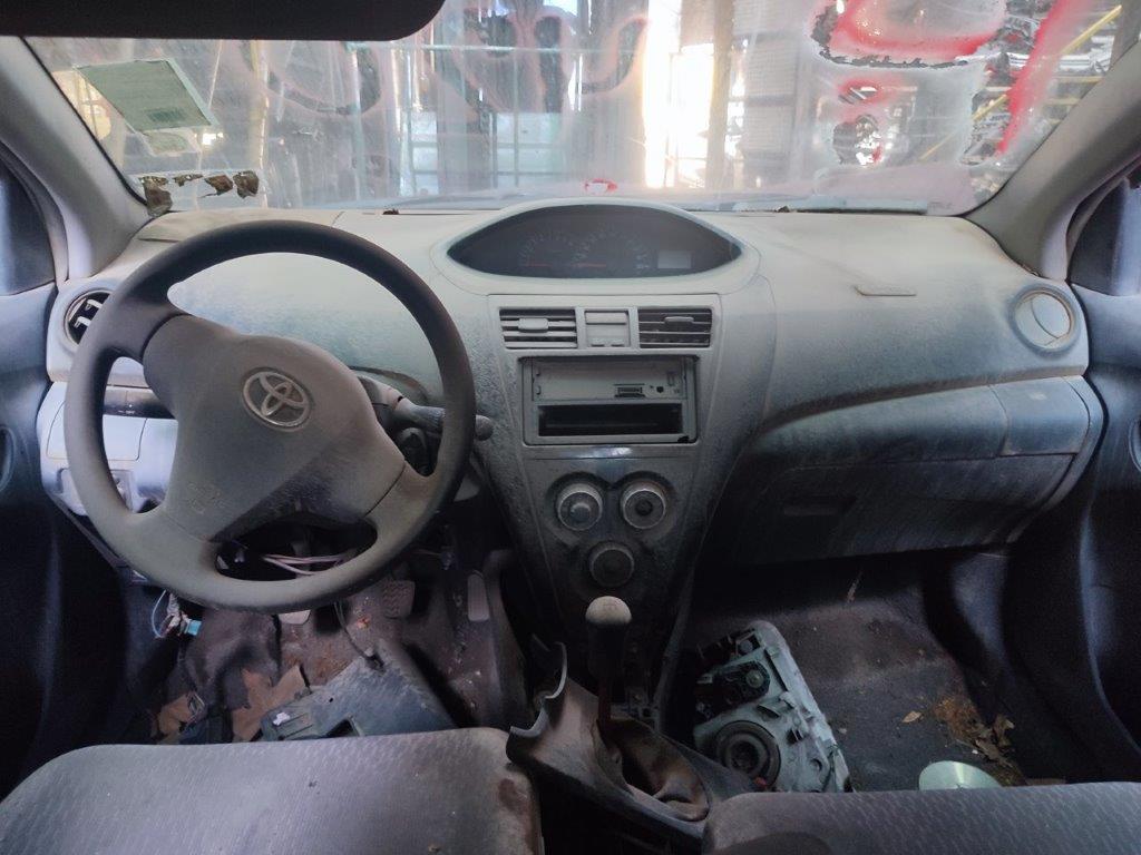  Toyota YARIS 2005    EN DESARME